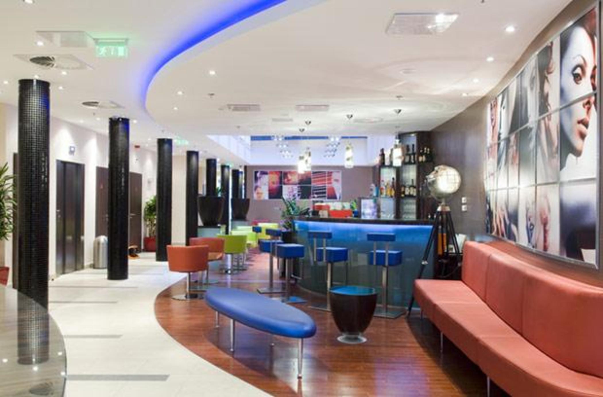 The Honest By Chic & Basic Hotel
